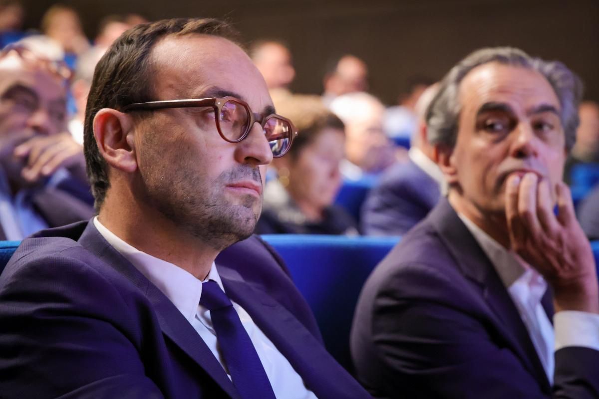 Cazenave lance la bataille : un sondage favorable pour les municipales de Bordeaux