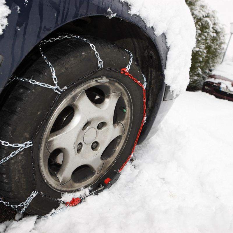 Préparez votre véhicule : neige et routes difficiles attendues ce week-end