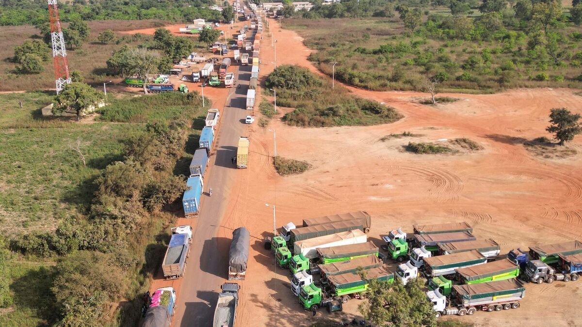 La France réduit sa présence au Mali face à la menace djihadiste croissante