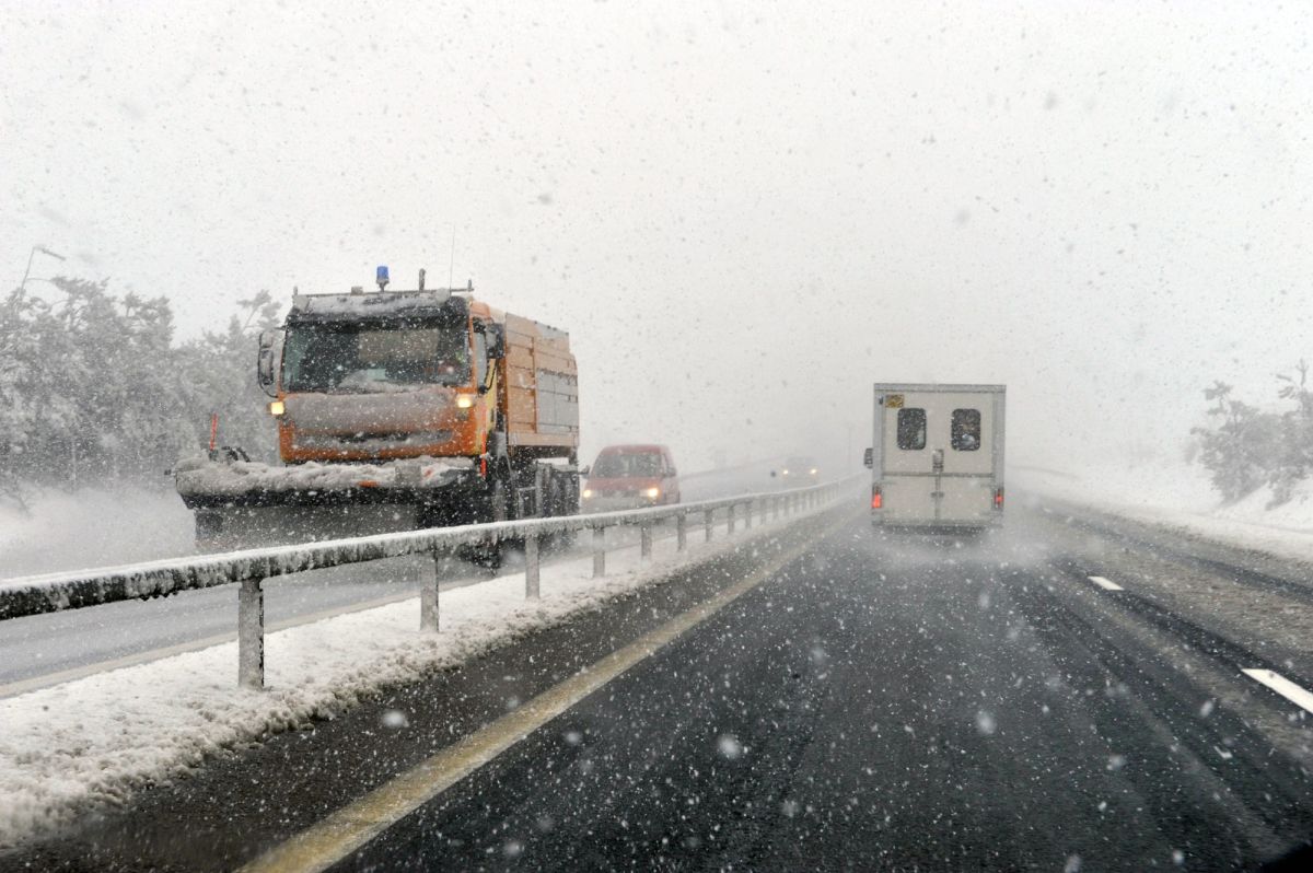 Neige et verglas : l'Île-de-France sous le charme d'un premier épisode hivernal