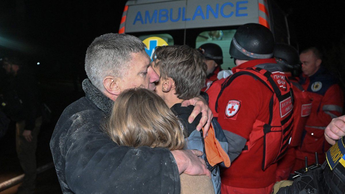 Un accord de paix en vue en Ukraine malgré des attaques meurtrières