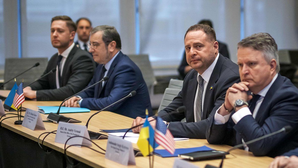 Les négociations de paix en Ukraine : vers un compromis possible ?