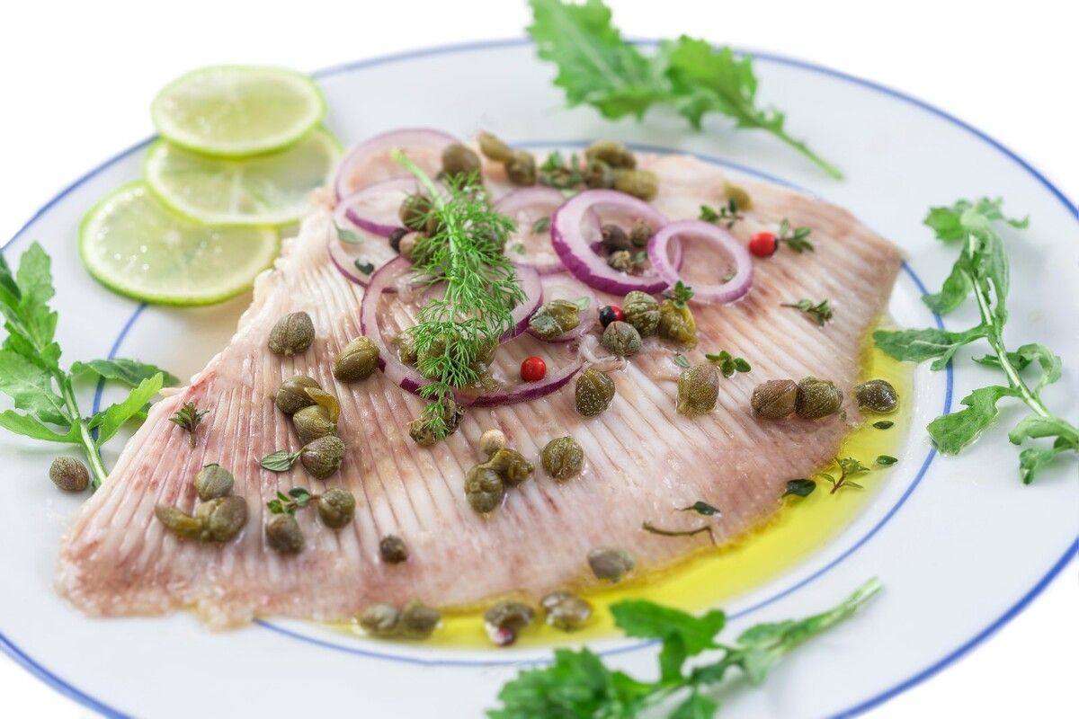 La raie aux câpres : une délicatesse à savourer