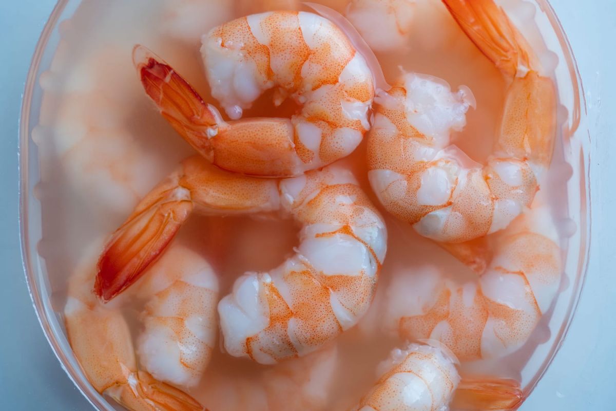 Les secrets pour décortiquer les crevettes sans effort