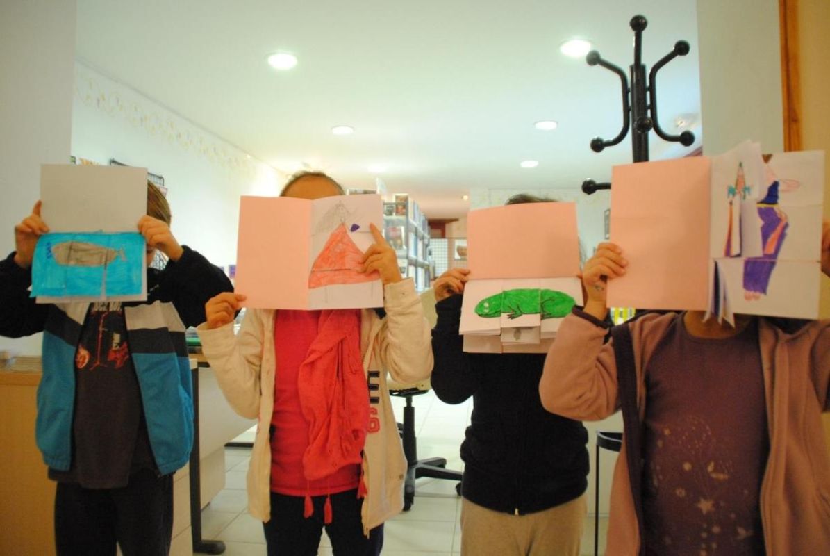 Des familles unies pour briser le silence sur les violences sexuelles dans le périscolaire à Paris