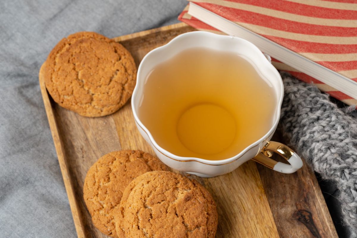 La technique infaillible pour tremper votre biscuit sans le casser