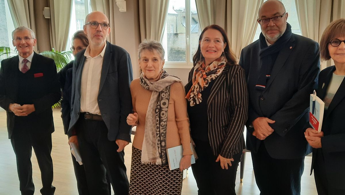 Bernard Allays : lauréat du Prix littéraire du Cotentin, enchante la Hague