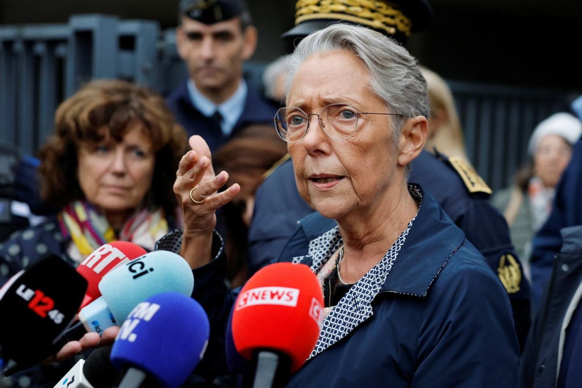 Élisabeth Borne sur le devant de la scène : retour sur une année tumultueuse