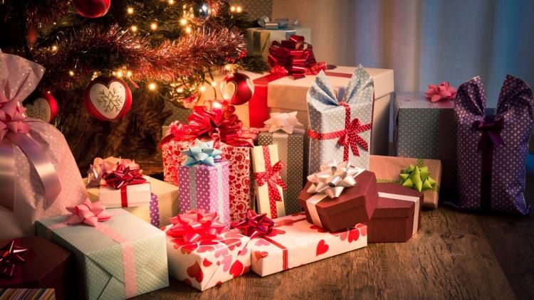 Les tendances des cadeaux de Noël : un panorama international des réjouissances
