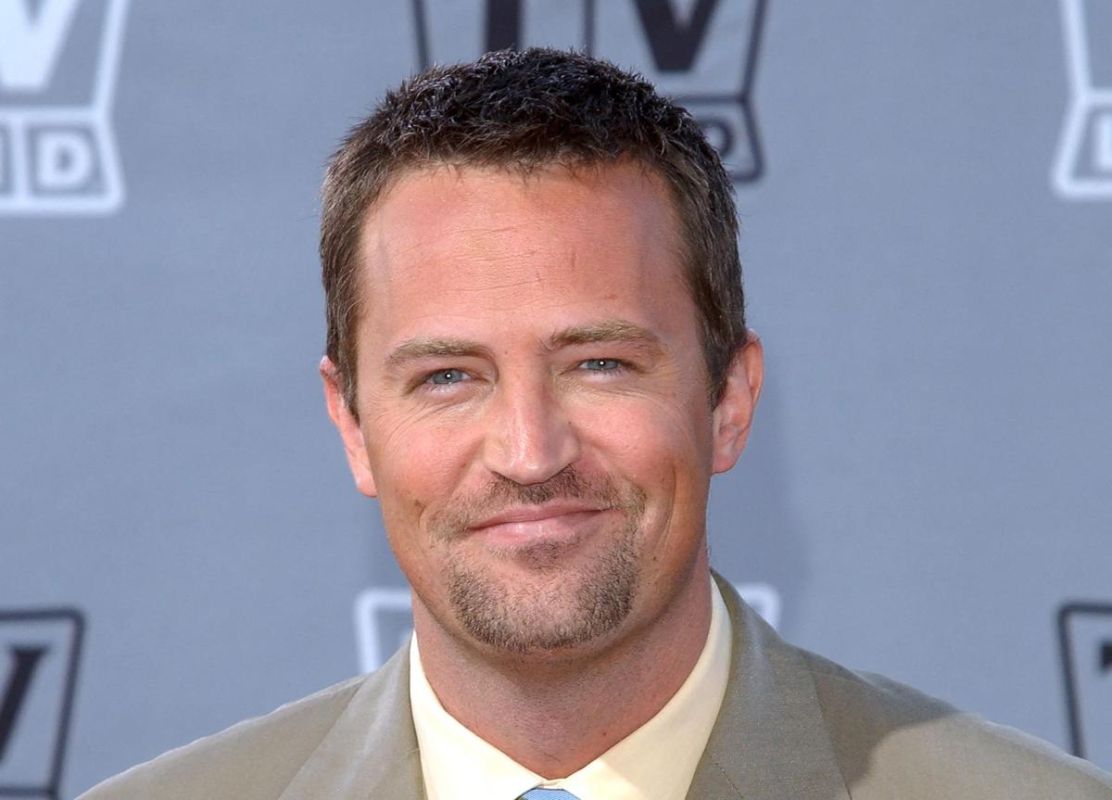 Un médecin condamné après la mort tragique de Matthew Perry