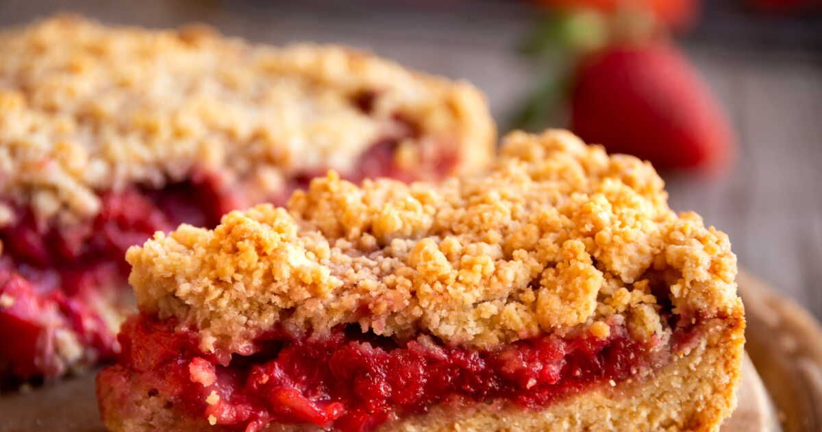 Découvrez des crumbles irrésistibles aux framboises pour combler vos envies sucrées