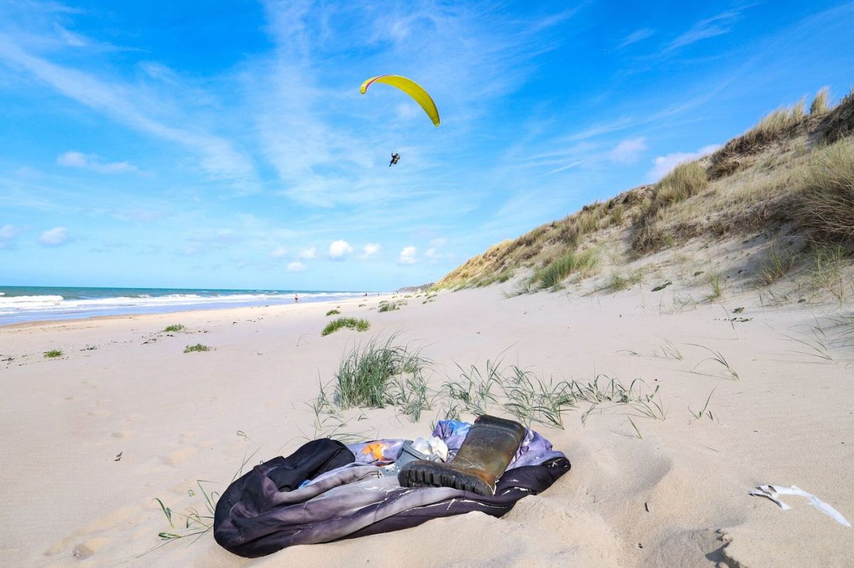 Trois passeurs condamnés après un naufrage tragique dans la Manche