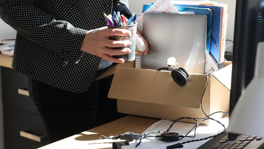 Licenciée pour trop de ponctualité : les limites de la prévoyance au travail