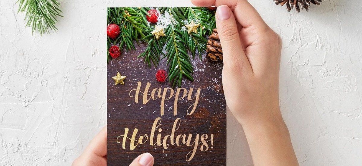 Des cartes de vœux pour le gouvernement : un geste en réponse à l'interdiction