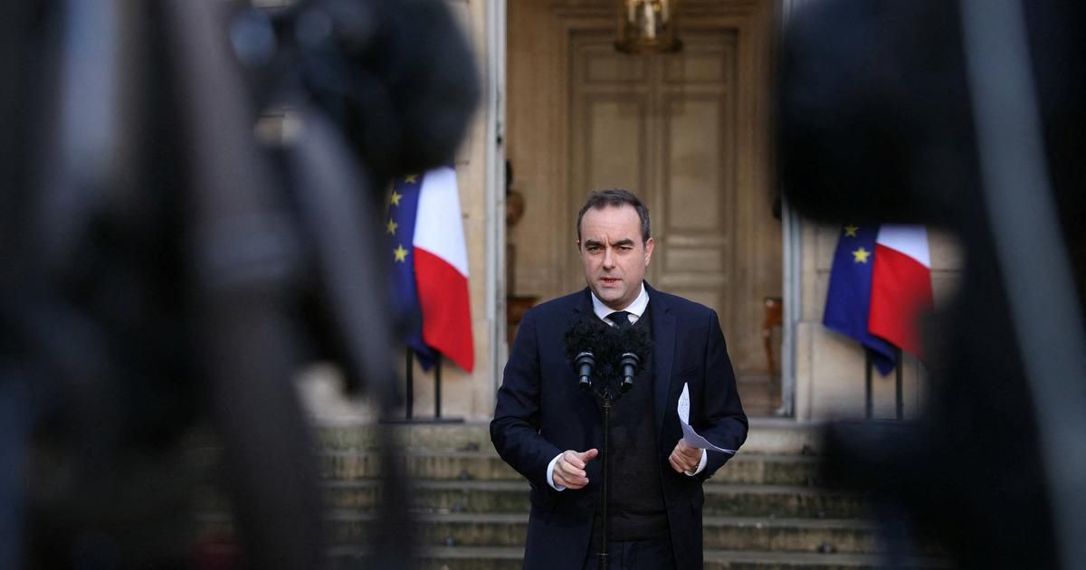 Fini les cartes de vœux papier : le gouvernement opte pour l'email