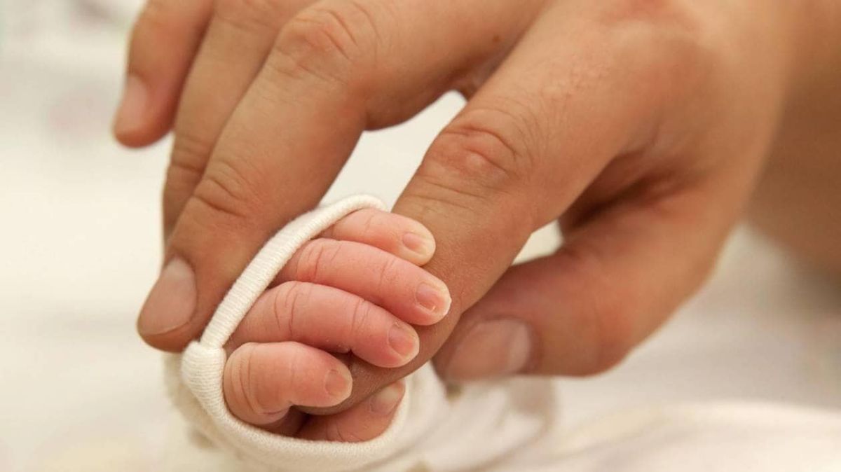 Des ateliers pour se connecter à son nouveau-né à la maternité de Bayeux