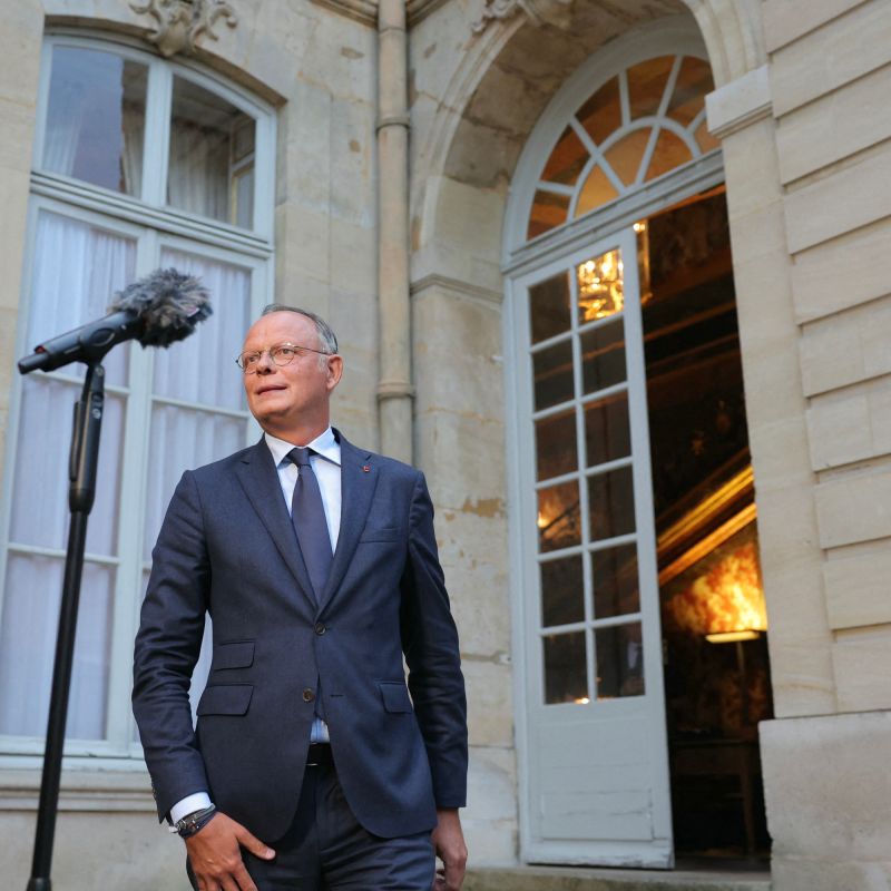 Édouard Philippe appelle à l'abstention pour un budget de la Sécu apaisé