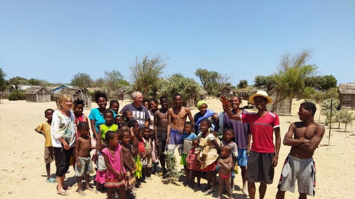 Un couple breton engagé pour l'eau à Madagascar fête 25 ans d'impact