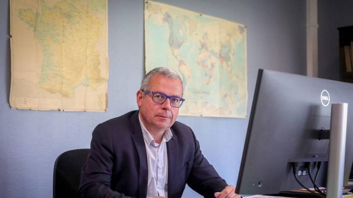 Les nouveaux défis des démocraties : au-delà des piliers traditionnels