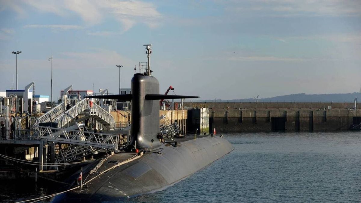 La Royal Navy à l'affût : un sous-marin russe suivi pendant trois jours dans la Manche