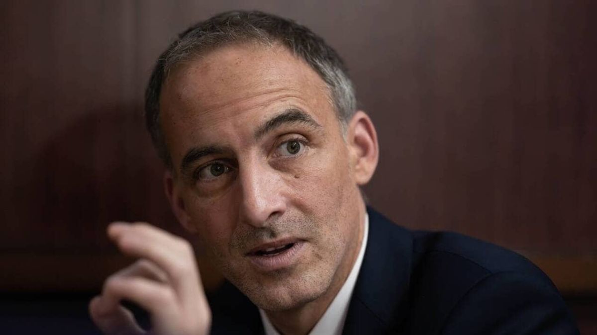 Glucksmann : la gauche doit se rassembler pour contrer l'extrême droite