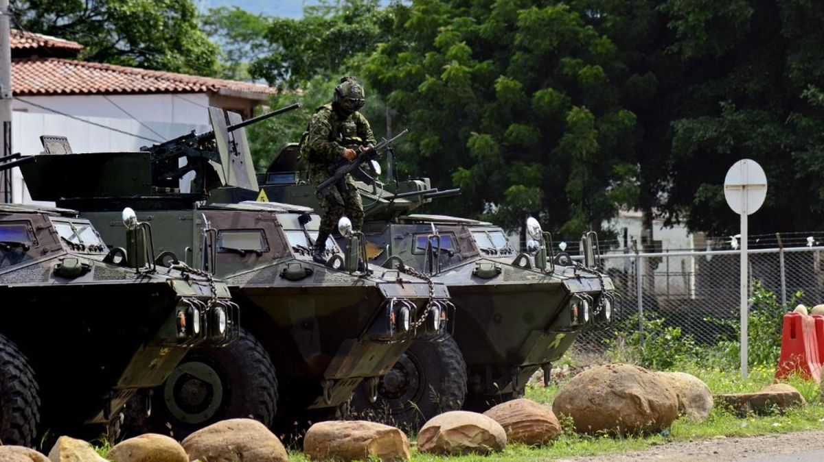 L'ELN en Colombie décrète un confinement face aux tensions avec les États-Unis