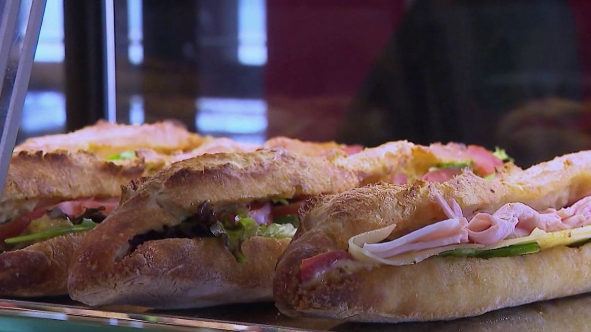 Le sandwich jambon-beurre interdit à l'Eurostar : une mesure qui fait débat