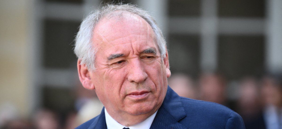 François Bayrou hospitalisé : une grippe sévère l'éloigne de ses fonctions