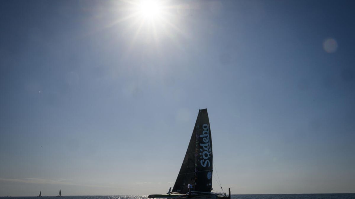 Thomas Coville établit un nouveau record à l'équateur avec Sodebo Ultim 3