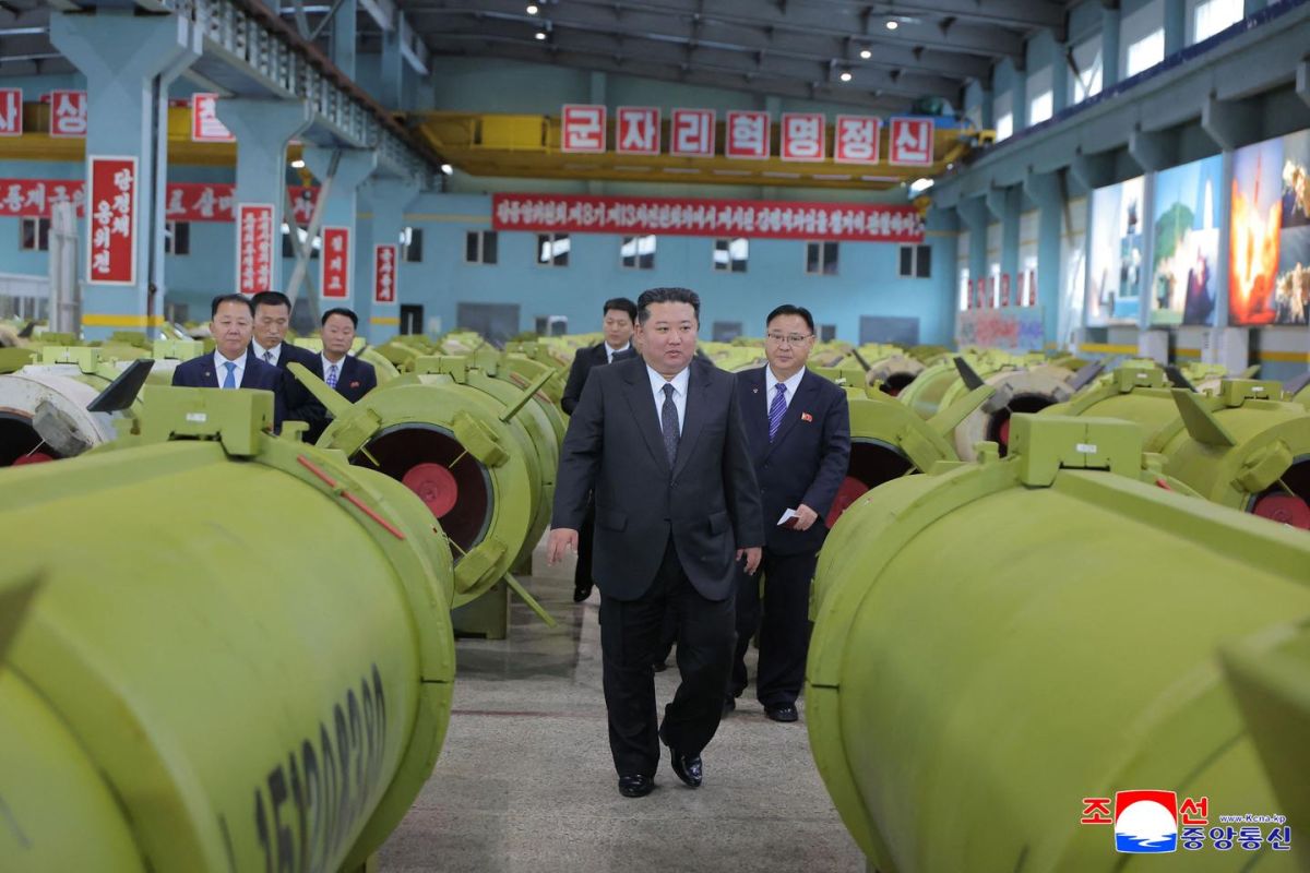 Kim Jong-un intensifie la production de missiles avec de nouvelles infrastructures