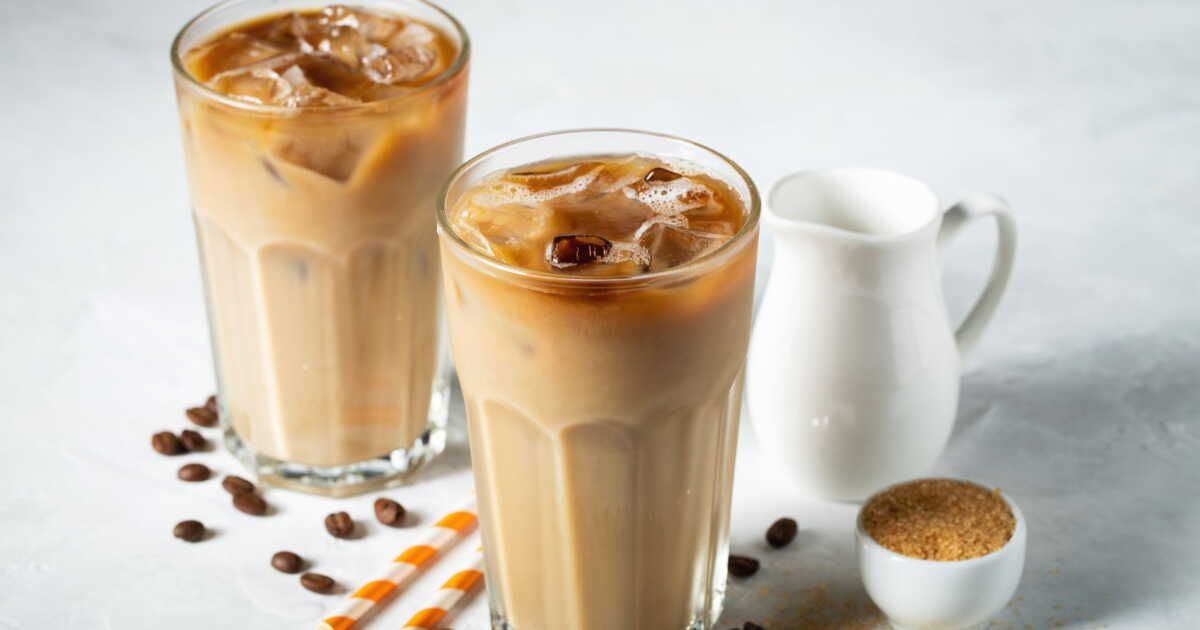 Découvrez le café frappé, la boisson estivale qui allie fraîcheur et caféine