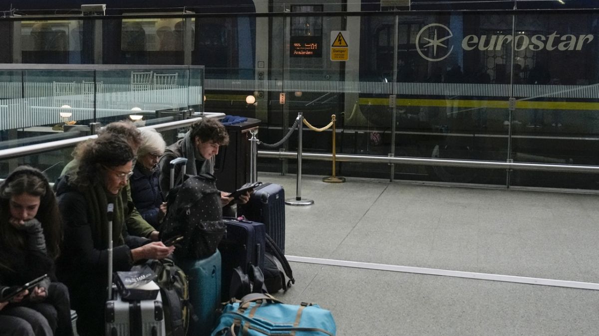Panne majeure dans le tunnel sous la Manche : Eurostar suspend tous ses trains