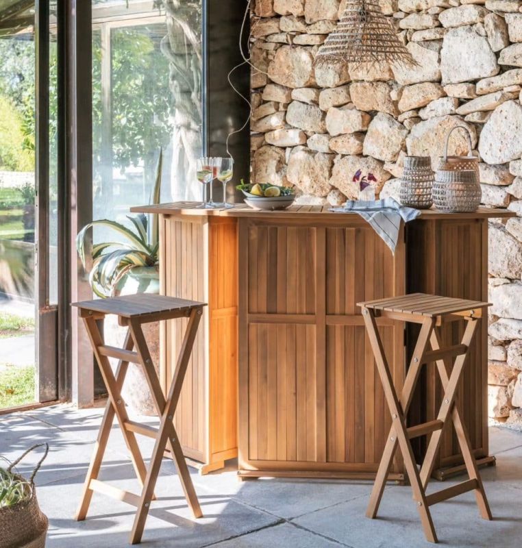 Un coin bar chic pour vos apéros d'été à prix réduits