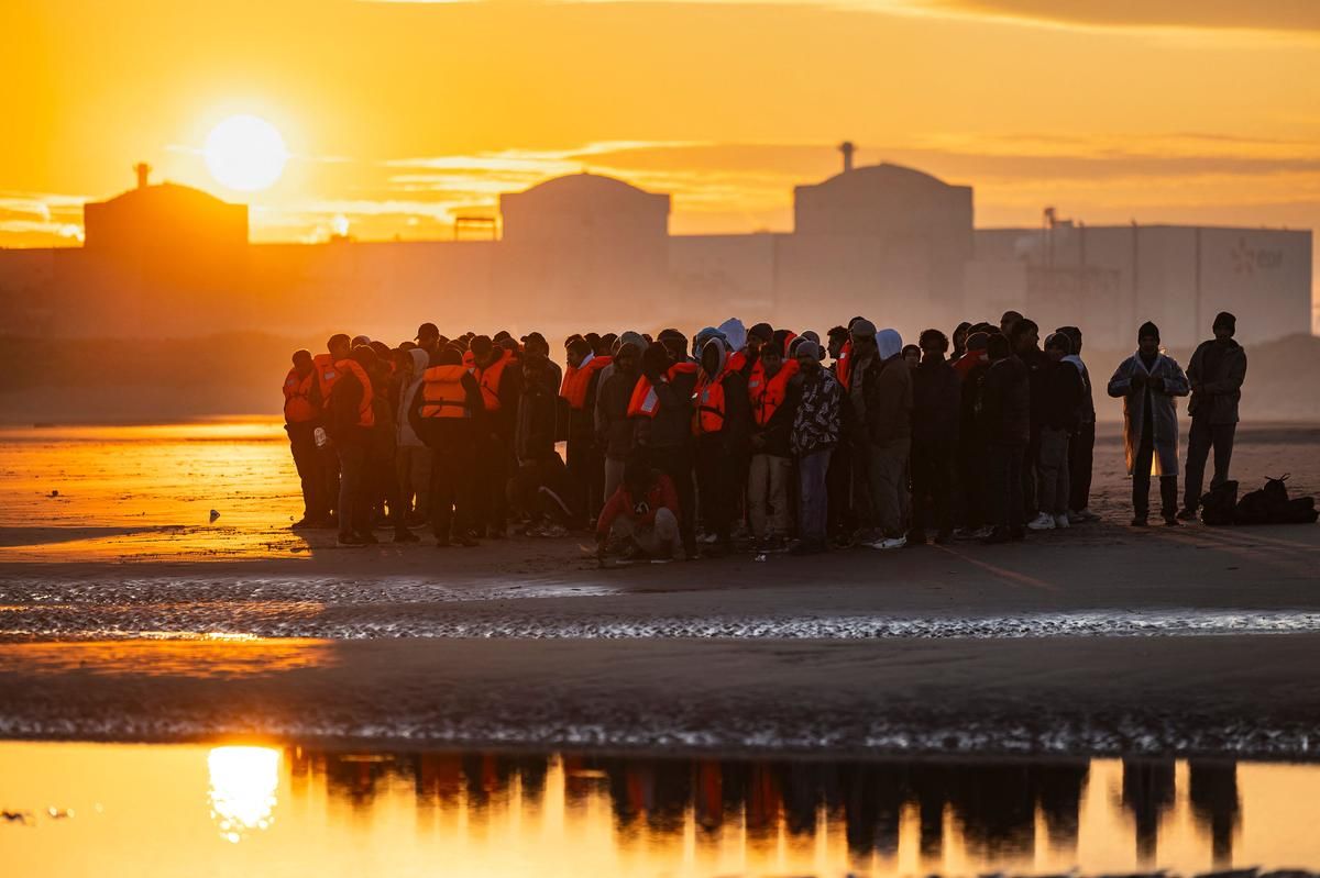 Les traversées de la Manche atteint un nouveau sommet : un défi pour le Royaume-Uni
