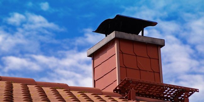 Comprendre l'assurance décennale en fumisterie et ramonage