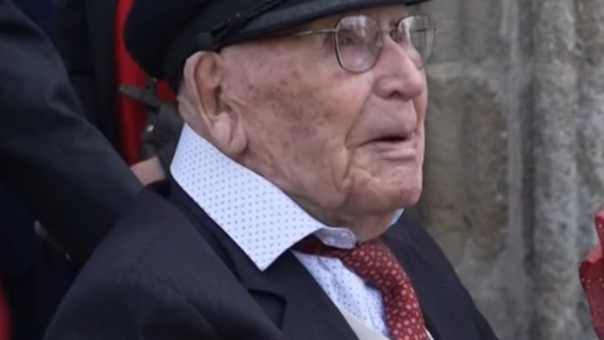 Décès de Maurice Le Coutour, doyen des Français à 111 ans