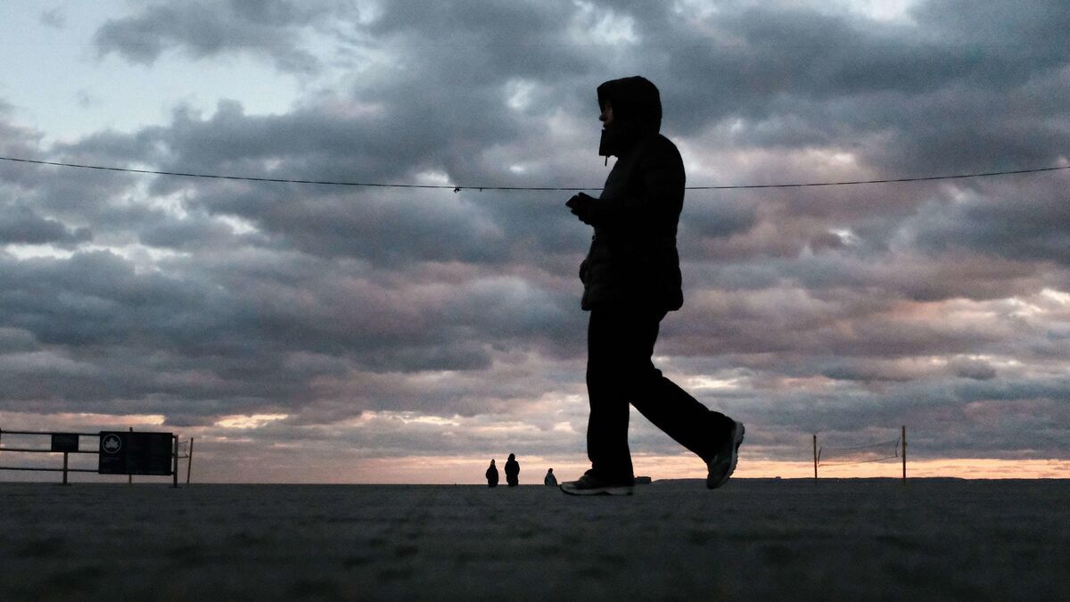 le paradoxe des solitudes : entre ville et campagne, un quart des français se sent seul