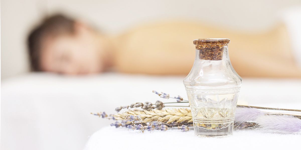 dormez mieux avec ces 8 huiles essentielles apaisantes