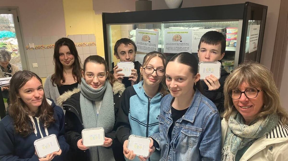 Le collège Malraux de Granville met la table pour la solidarité