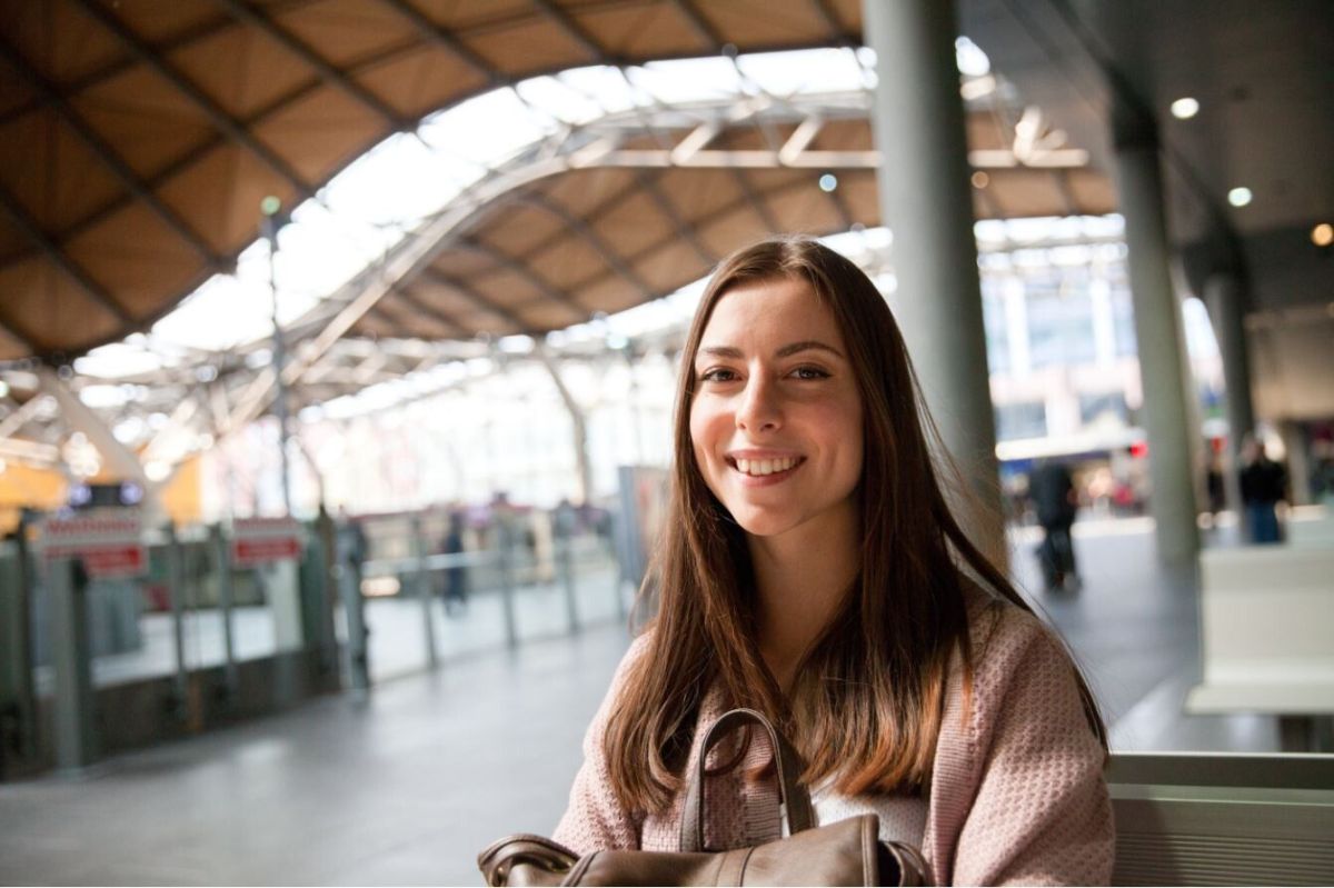 Peut-on bénéficier d'une réduction d'impôts en aidant un enfant à l'étranger ?