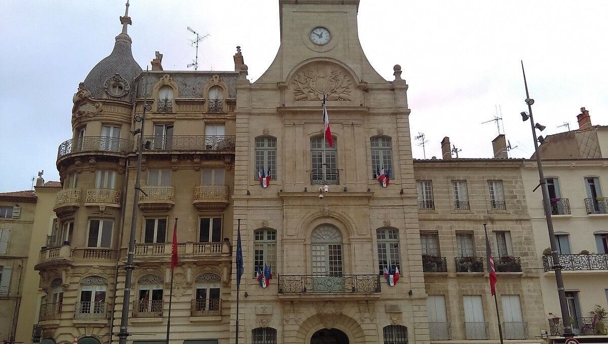 Municipales 2026 : enjeux cruciaux pour Paris face à une incertitude grandissante