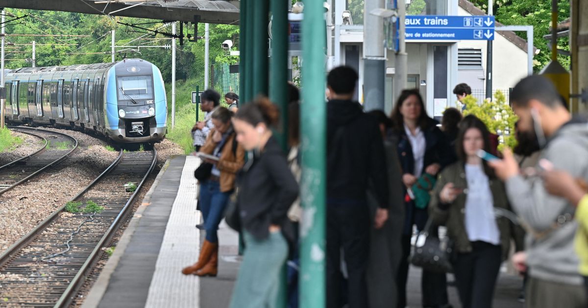 Les trains entre Île-de-France et Centre-Val de Loire s'enrichissent : une offre améliorée pour les usagers