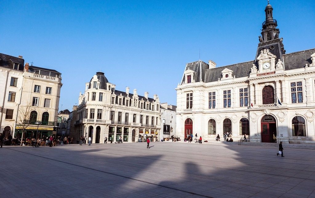 Poitiers : la gauche face à des choix cruciaux pour les municipales