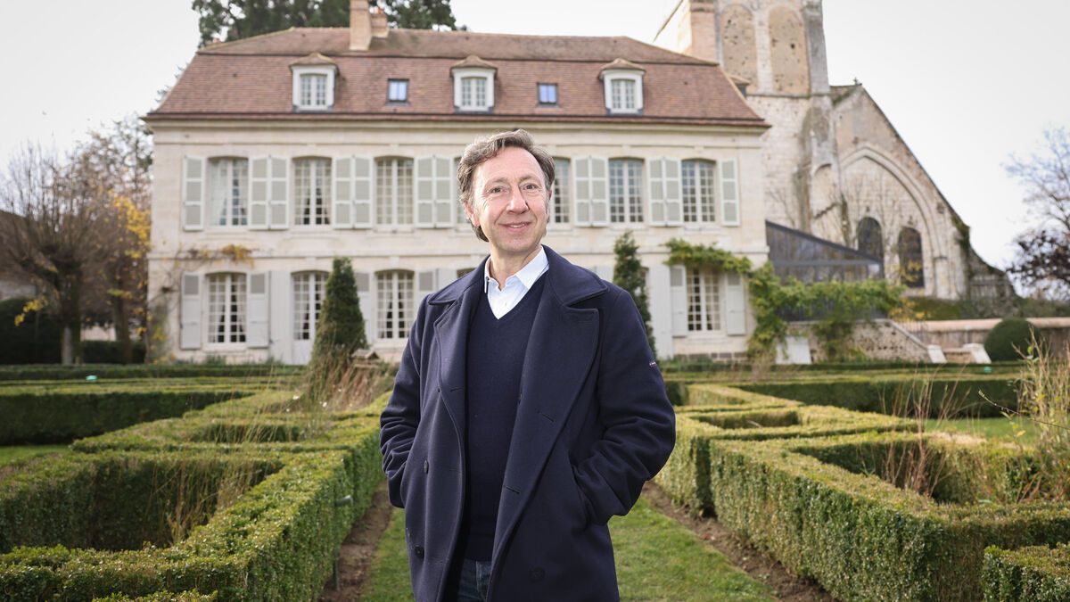 Stéphane Bern triomphe à Thiron-Gardais avec 100% des voix