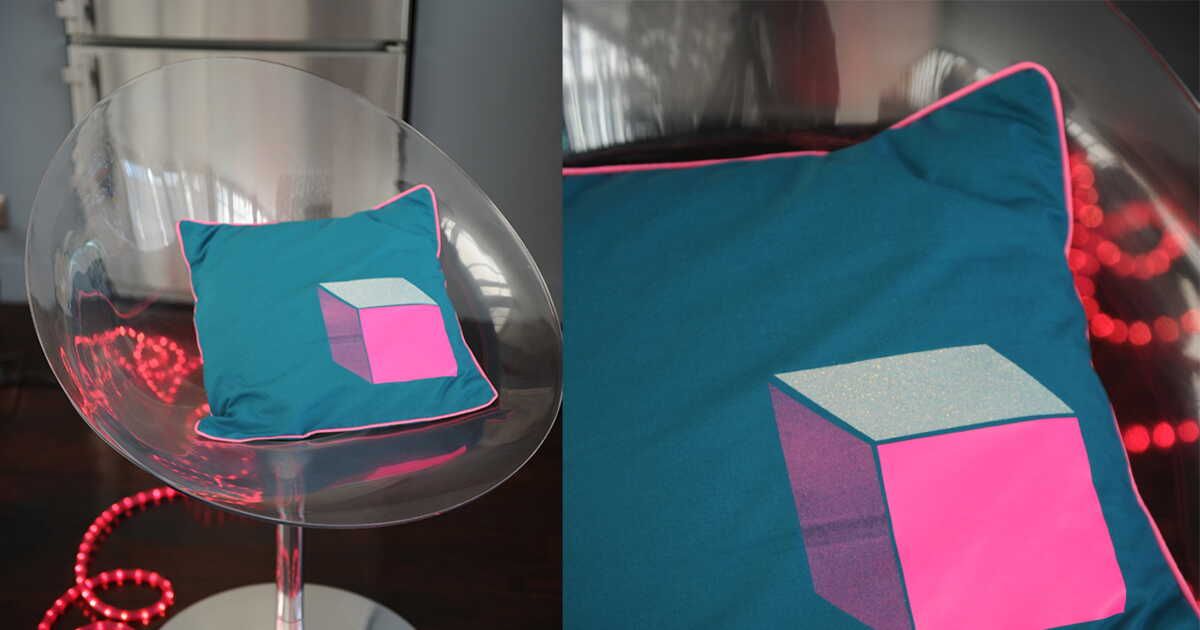 L'art du coussin à motif carré : une touche de charme pour votre intérieur