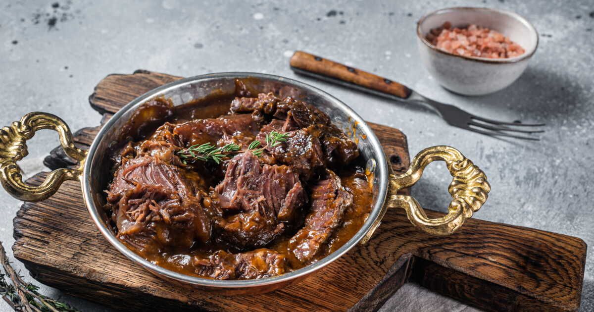 Découvrez le paleron de bœuf confit : une recette réconfortante de Diego Alary