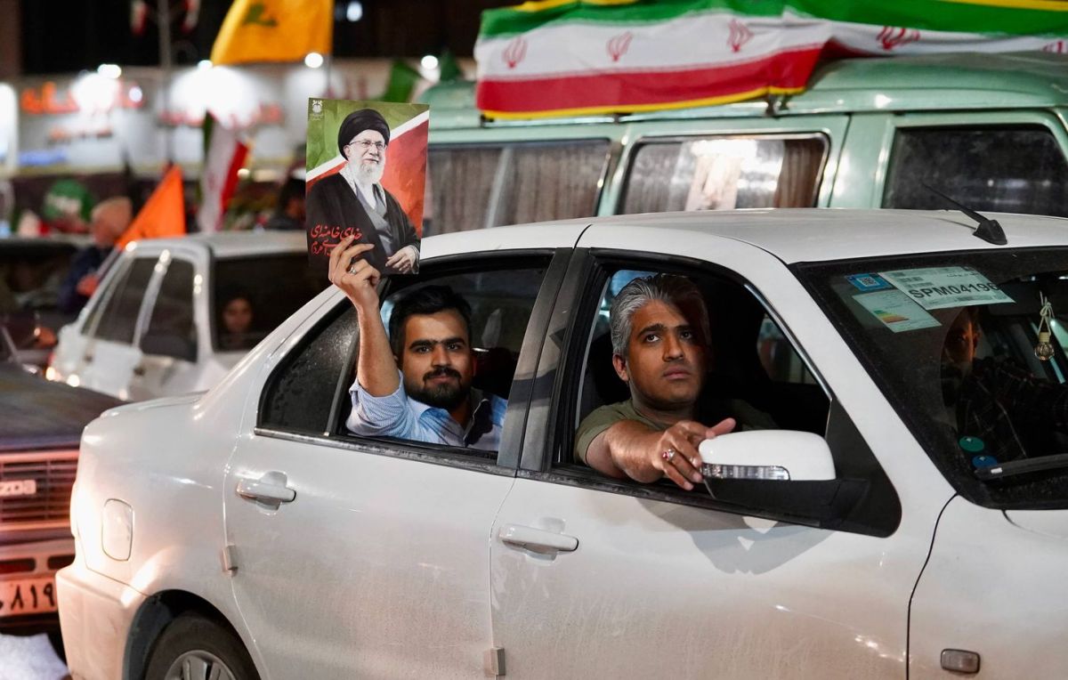 Des adolescents enrôlés dans la patrouille à Téhéran : une mesure inquiétante du régime iranien