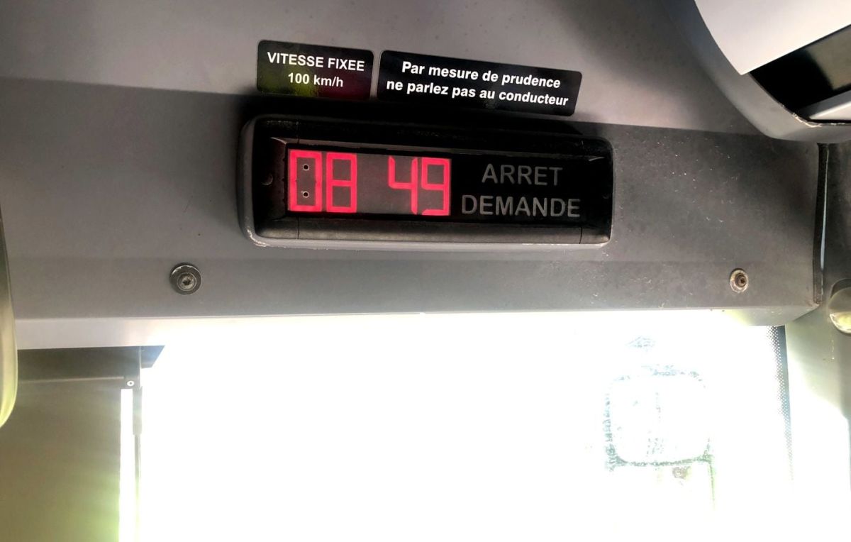 Pourquoi les horloges des cars ne sont-elles jamais à l’heure ?