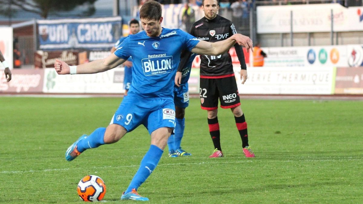 Le tribunal se prononce sur le litige entre FC Nantes et Cardiff après la tragédie d'Emiliano Sala