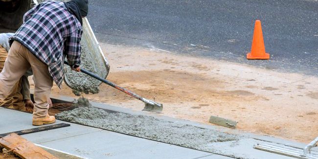 Tout savoir sur l'assurance décennale voirie VRD : coûts, obligations et plus